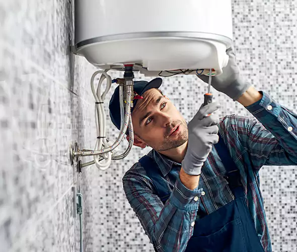 Expert Plumber for Hot Water Tank Maintenance in Dinuba, CA: Schedule Reliable Maintenance Services with Us